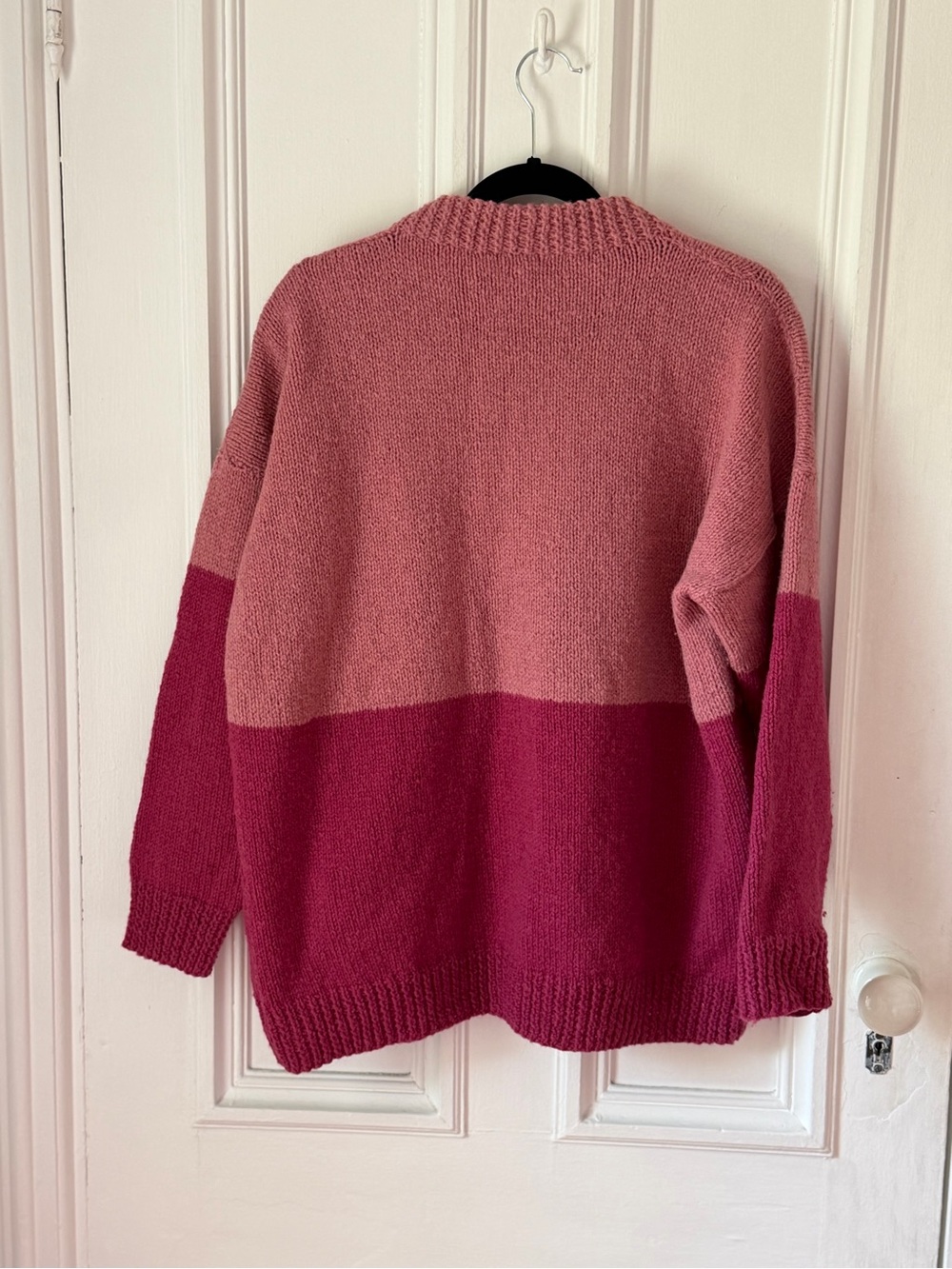 Women’s Handmade Two Tone Pink Whale Tail Long Sleeve Crew Neck Sweater Size L - Picture 4 of 8